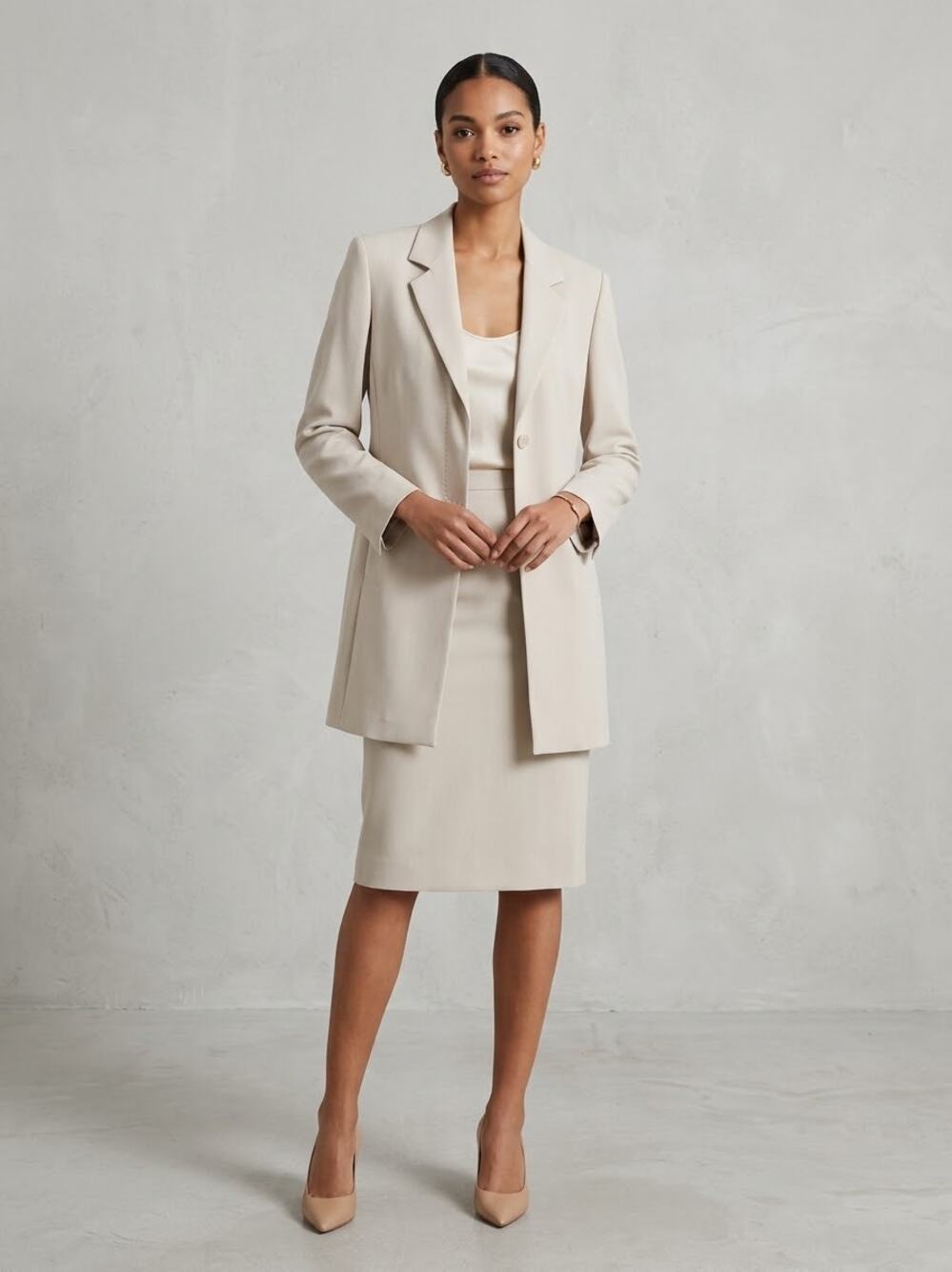 Vintage MaxMara Beige 100% Virgin Wool Skirt Suit Set Made in Italy Quiet Luxury